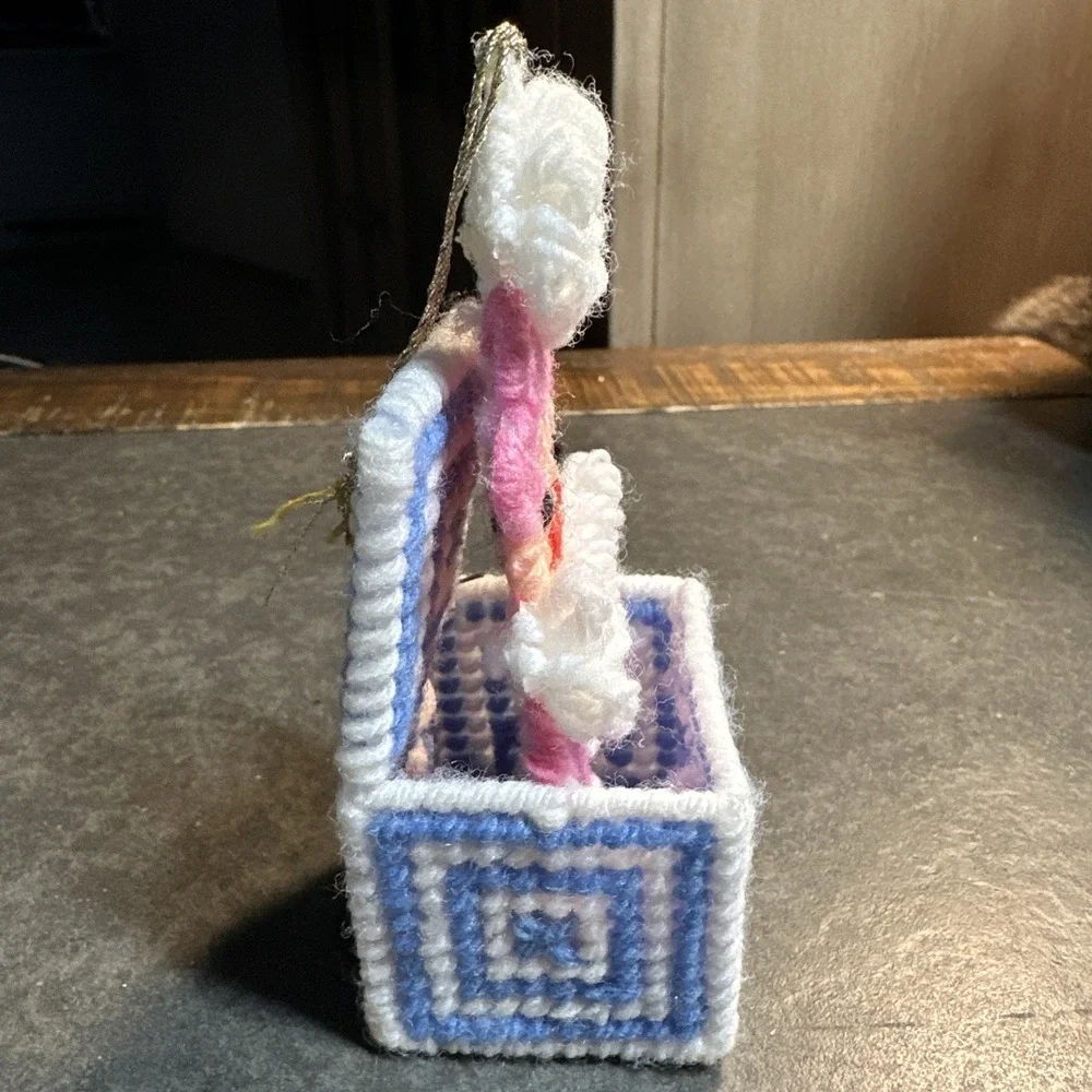 Handmade Plastic‎ Canvas Santa Claus Christmas Ornament Box Decoration